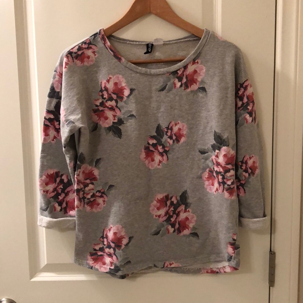 H&M floral sweatshirt